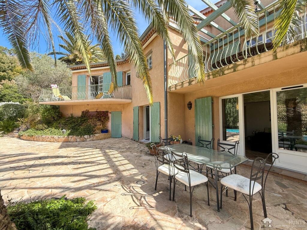 Maison à vendre, 180m², Théoule-sur-Mer
