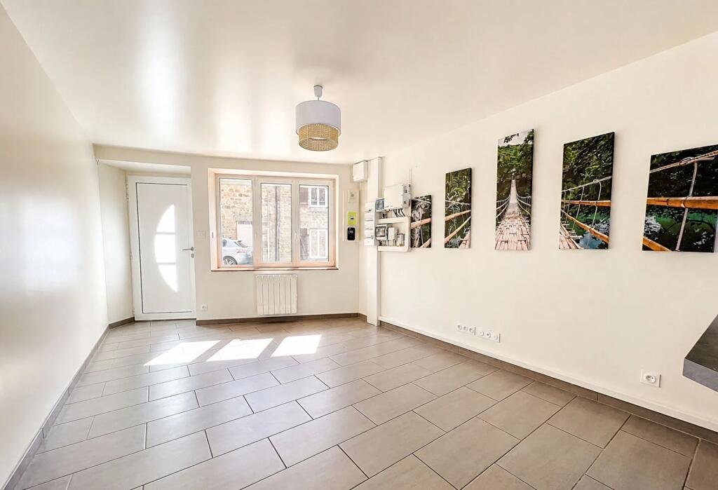 Maison à vendre, 2m², La Lucerne-d'Outremer