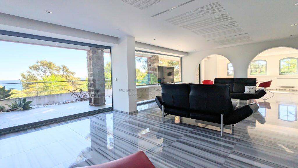 Maison à vendre, 289m², Roquebrune-sur-Argens