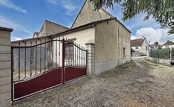 Maison à vendre, 2m², Belhomert-Guéhouville