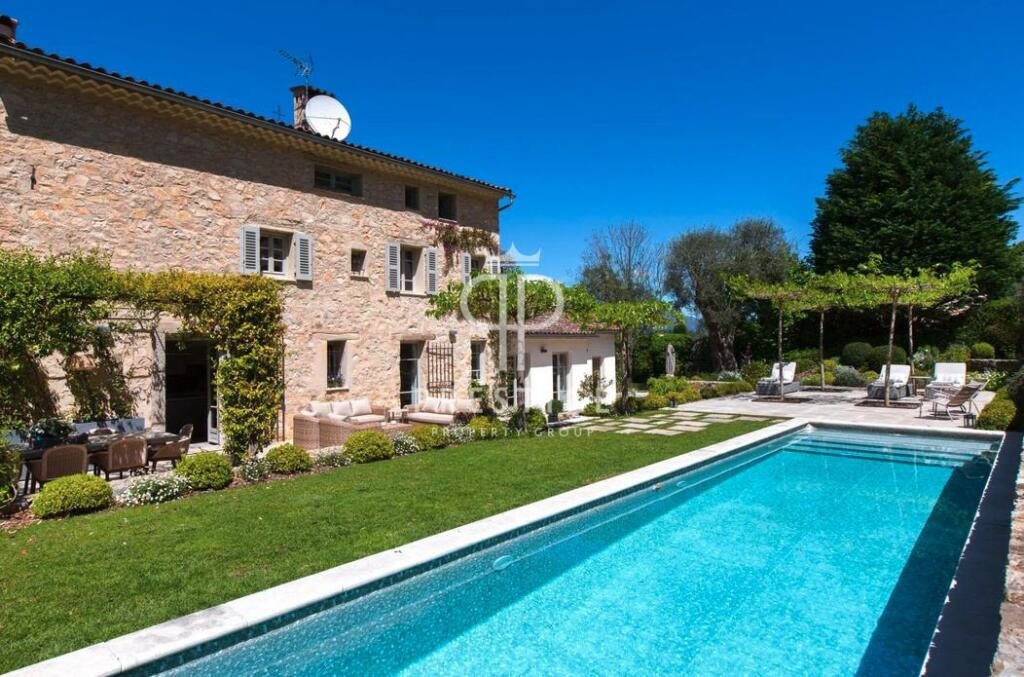 Maison à vendre, 350m², Valbonne