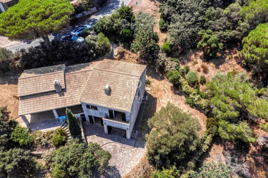 Maison à vendre, 151m², La Croix-Valmer