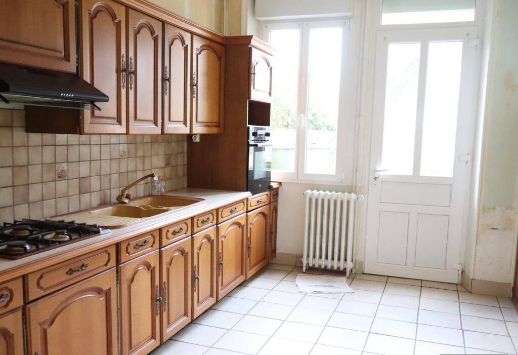 Maison à vendre, 4m², Mortain