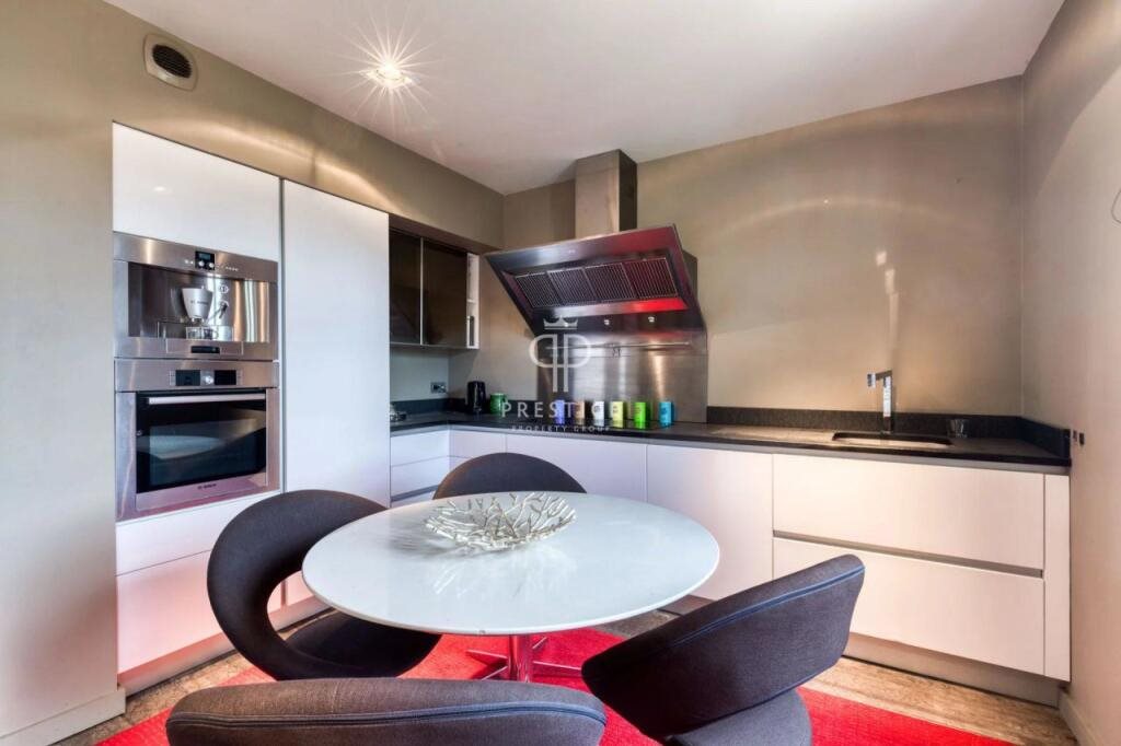 Appartement à vendre, 78m², Saint-Tropez