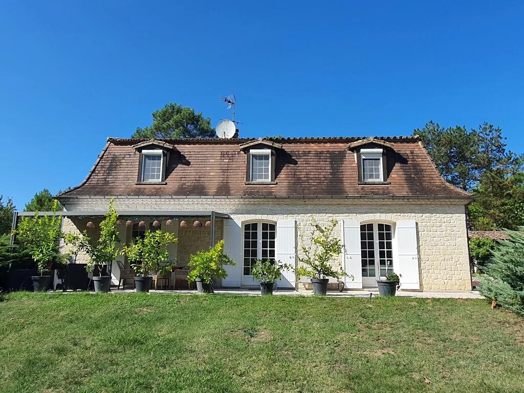 Maison à vendre, 165m², Sainte-Foy-la-Grande