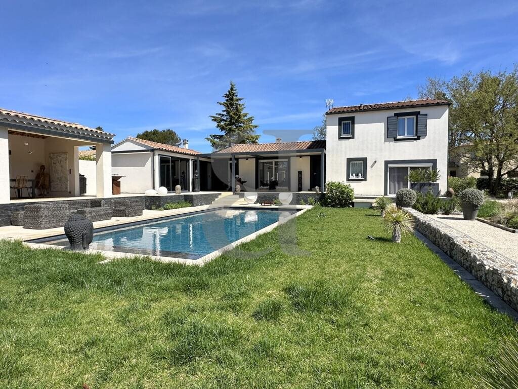 Maison à vendre, 190m², L'Isle-sur-la-Sorgue