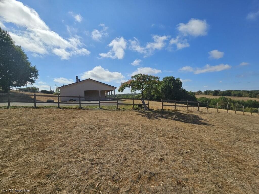 Maison à vendre, 3m², Nanteuil-en-Vallée