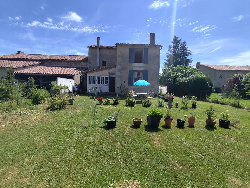 Maison à vendre, 158m², Civray