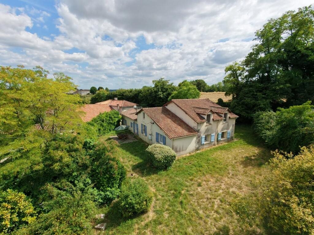 Maison à vendre, 174m², Verteillac