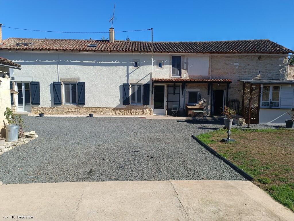 Maison à vendre, 4m², Sauzé-entre-Bois