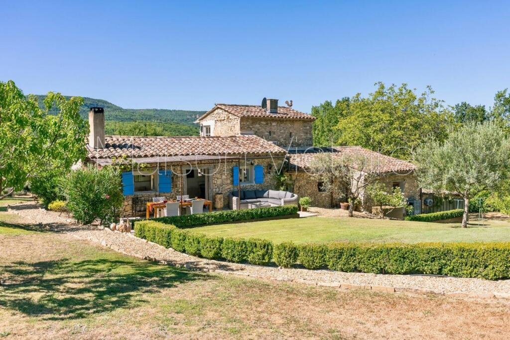 Maison à vendre, 115m², Saignon
