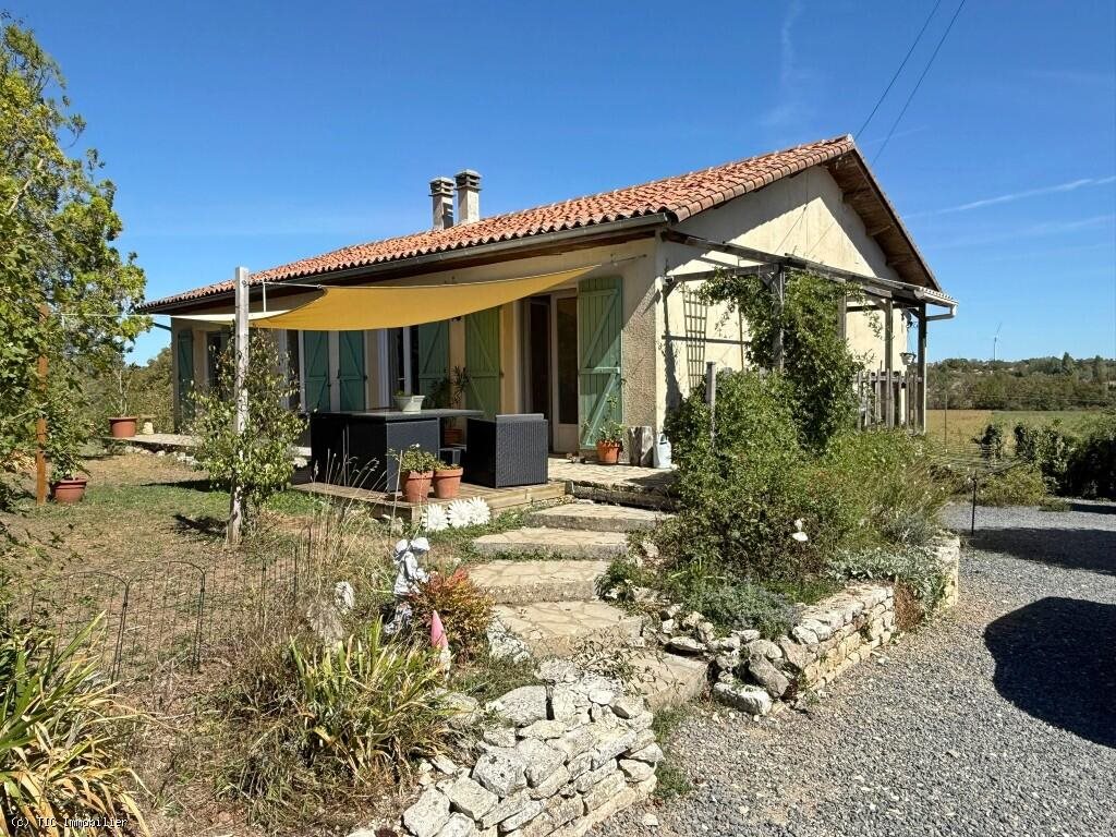Maison à vendre, 4m², Ruffec
