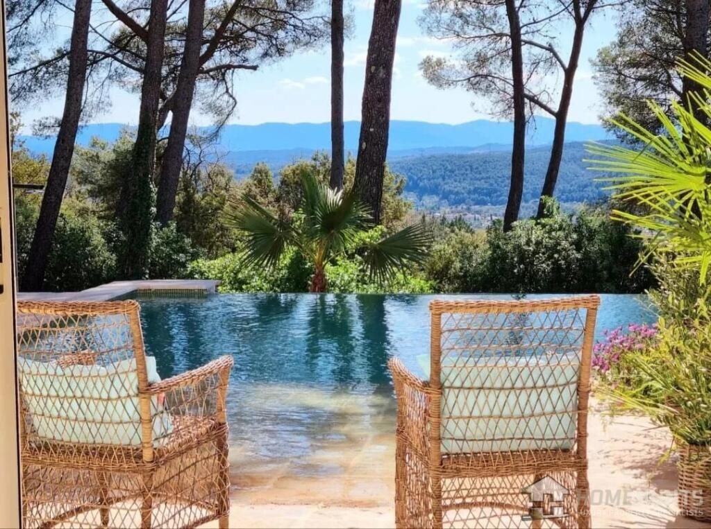 Maison à vendre, 295m², Draguignan