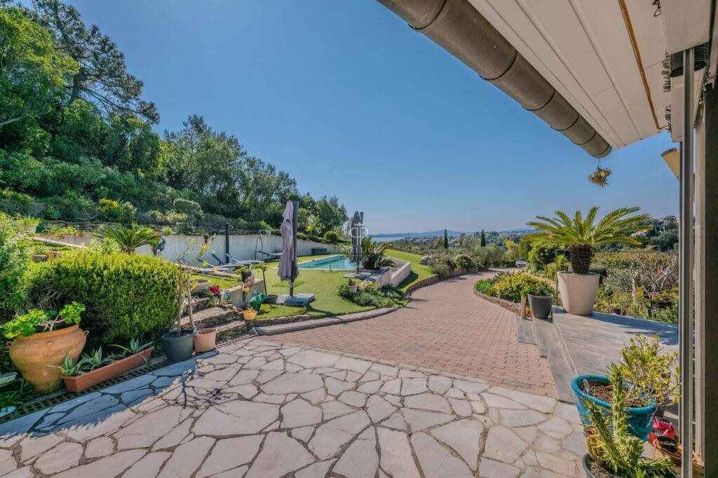 Maison à vendre, 190m², Roquebrune-sur-Argens