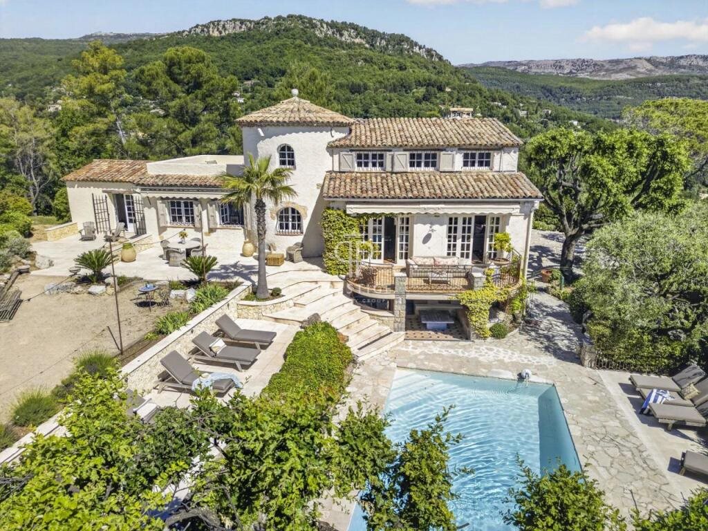 Maison à vendre, 200m², Châteauneuf-Grasse