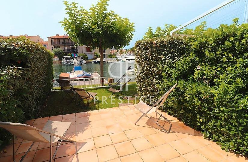 Maison à vendre, 8m², Grimaud