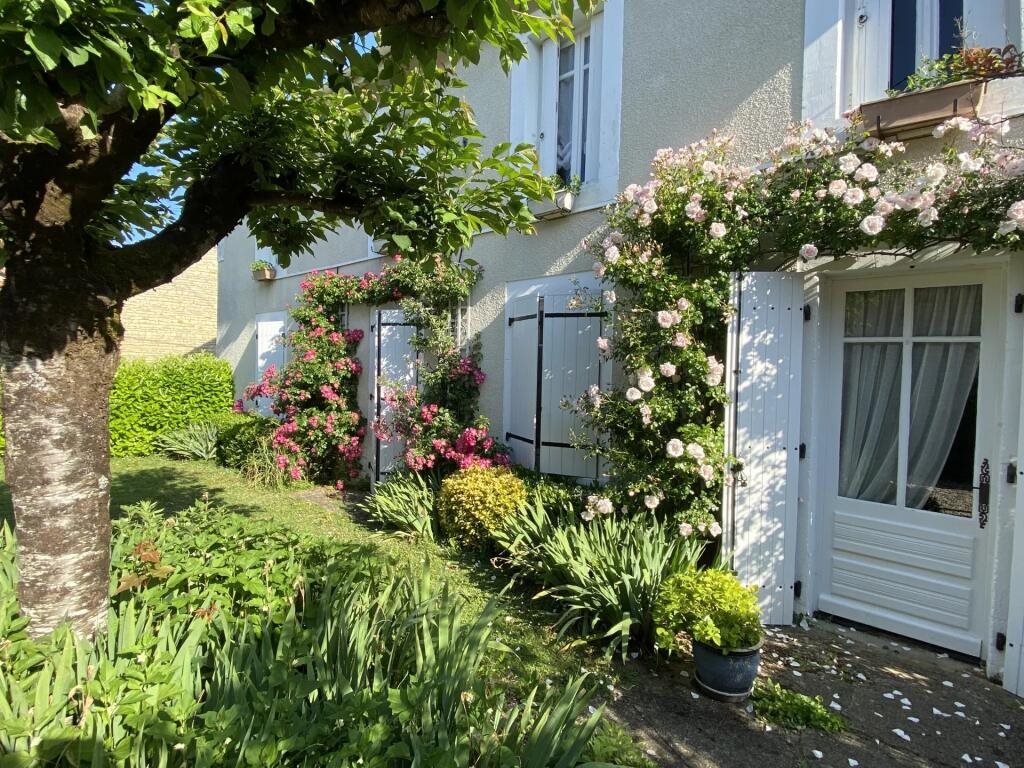 Maison à vendre, 290m², Longré