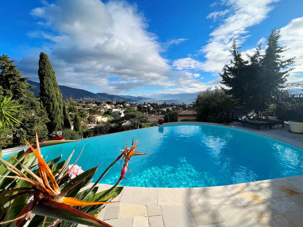 Maison à vendre, 300m², Roquebrune-Cap-Martin
