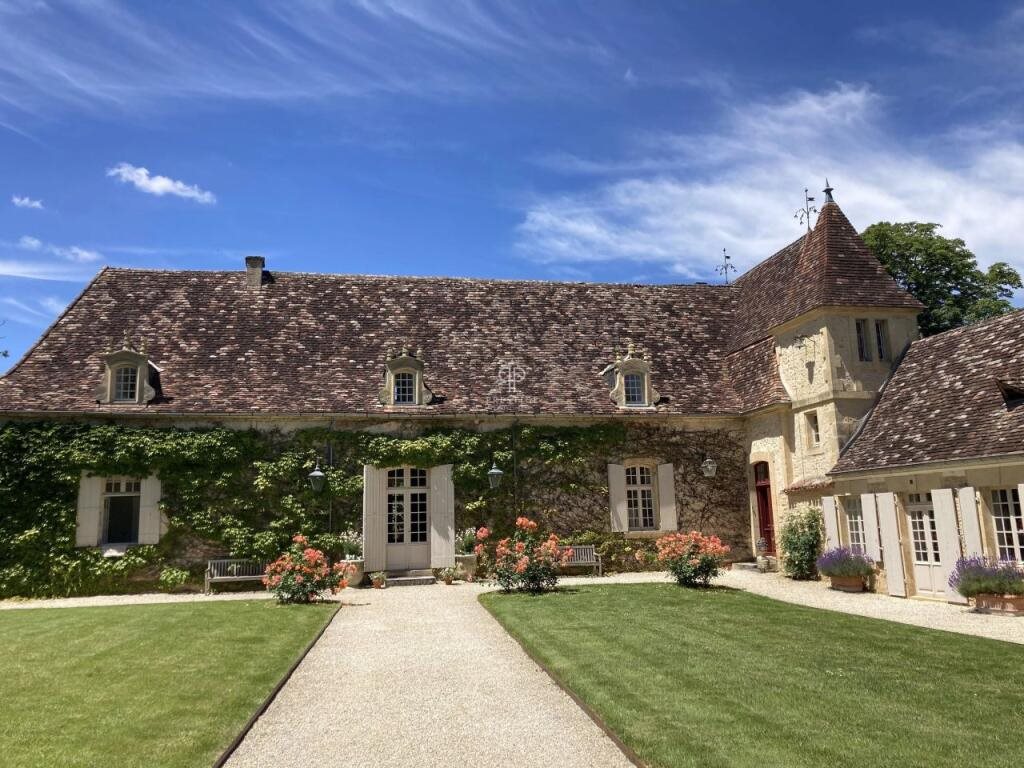 Maison à vendre, 360m², Le Bugue