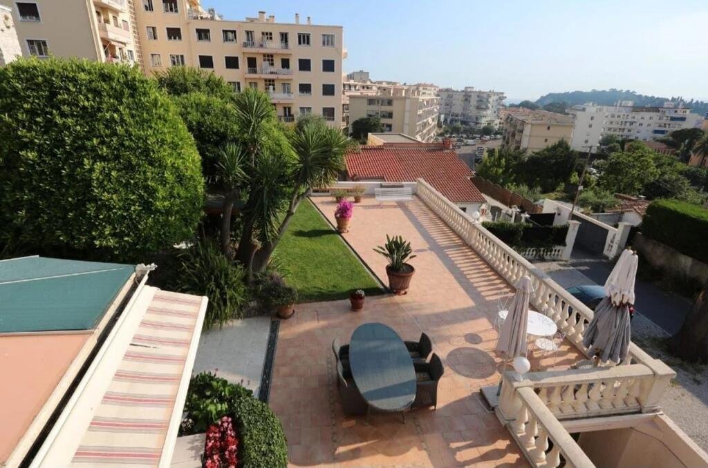 Maison à vendre, 1m², Nice