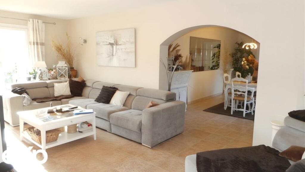 Maison à vendre, 152m², Rougiers