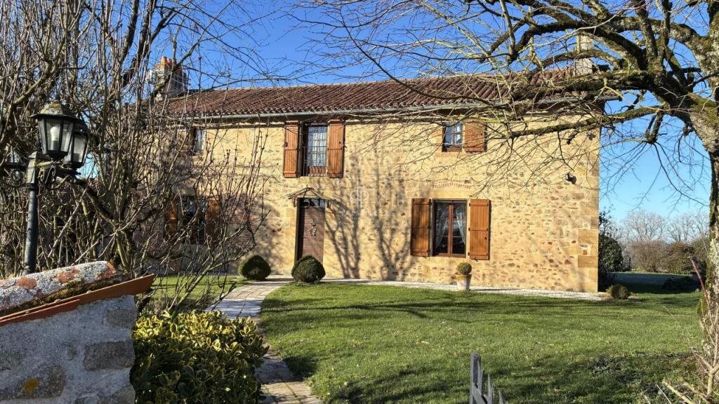 Maison à vendre, 185m², Availles-Limouzine