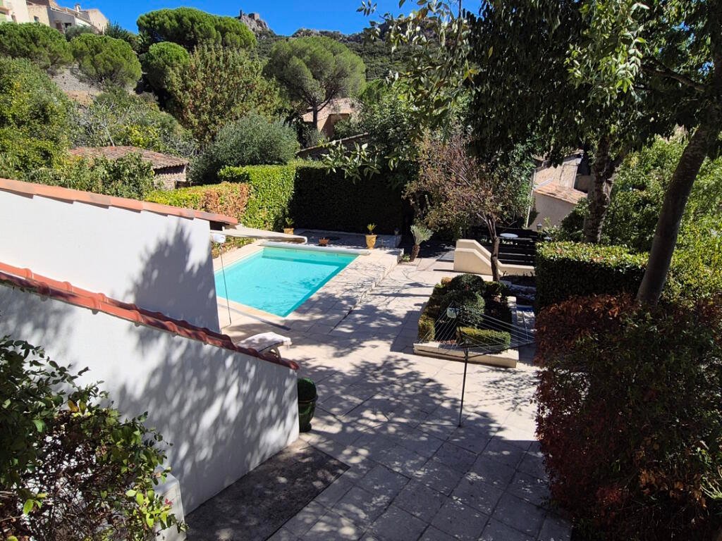 Maison à vendre, 3m², Vailhan