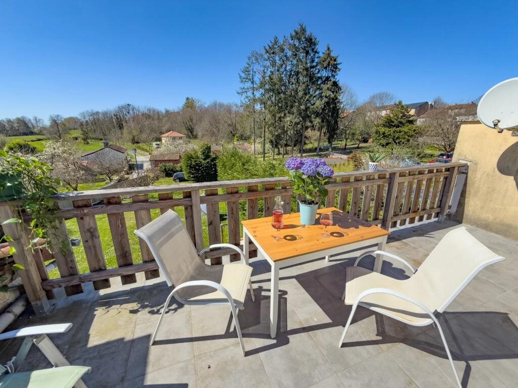 Maison à vendre, 240m², Saint-Saud-Lacoussière