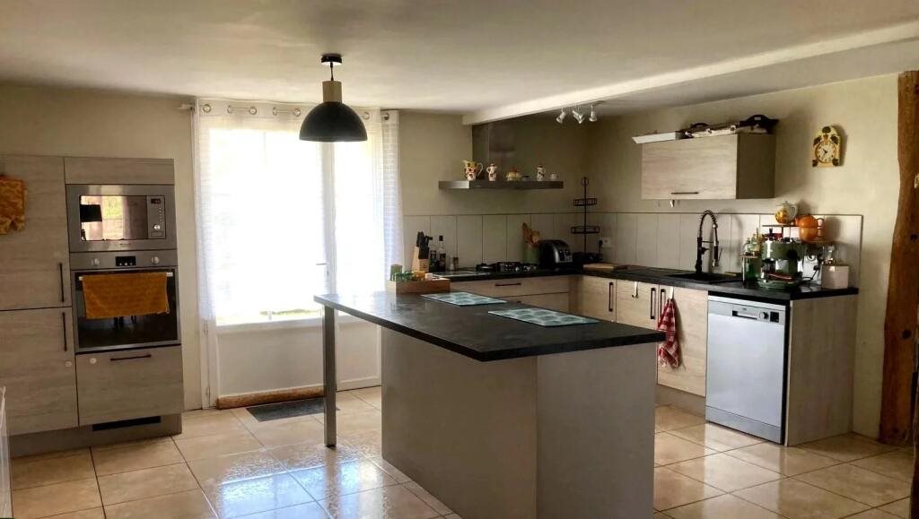 Maison à vendre, 187m², La Roche-Chalais