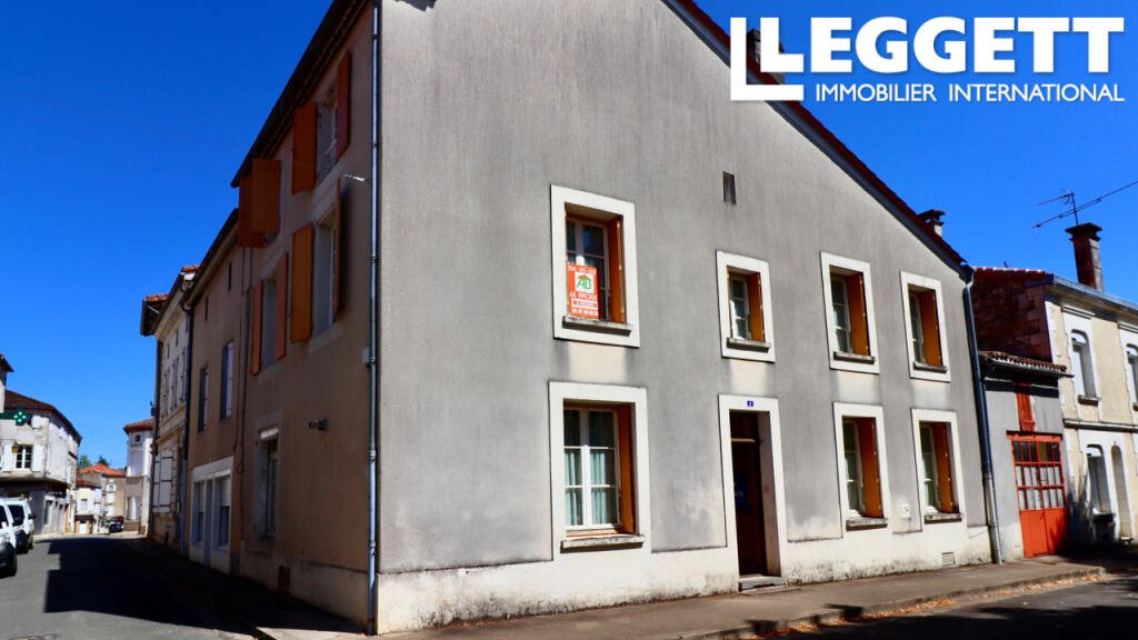 Maison à vendre, 141m², Montbron