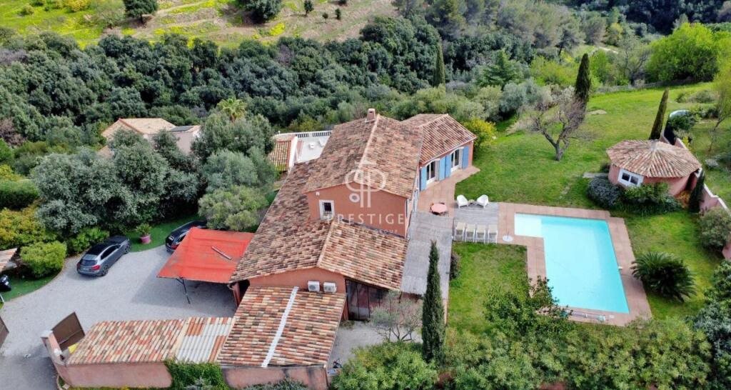 Maison à vendre, 192m², Cagnes-sur-Mer