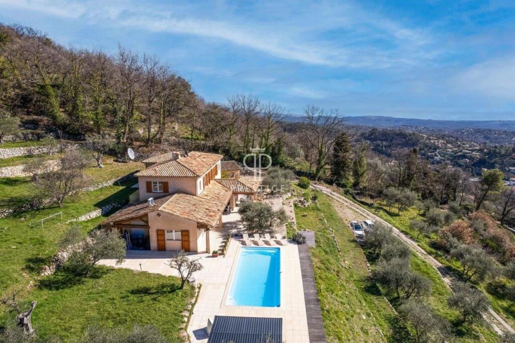 Maison à vendre, 284m², Châteauneuf-Grasse