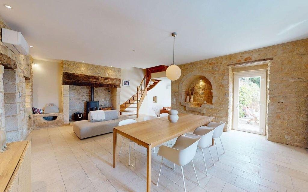 Maison à vendre, 2m², Montignac-Lascaux