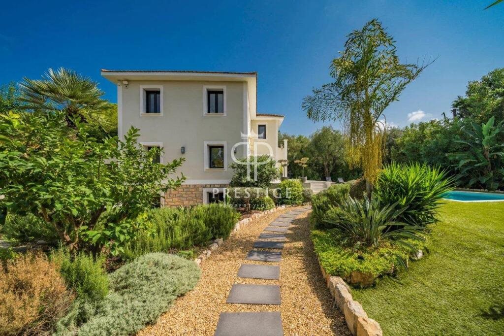 Maison à vendre, 193m², Antibes
