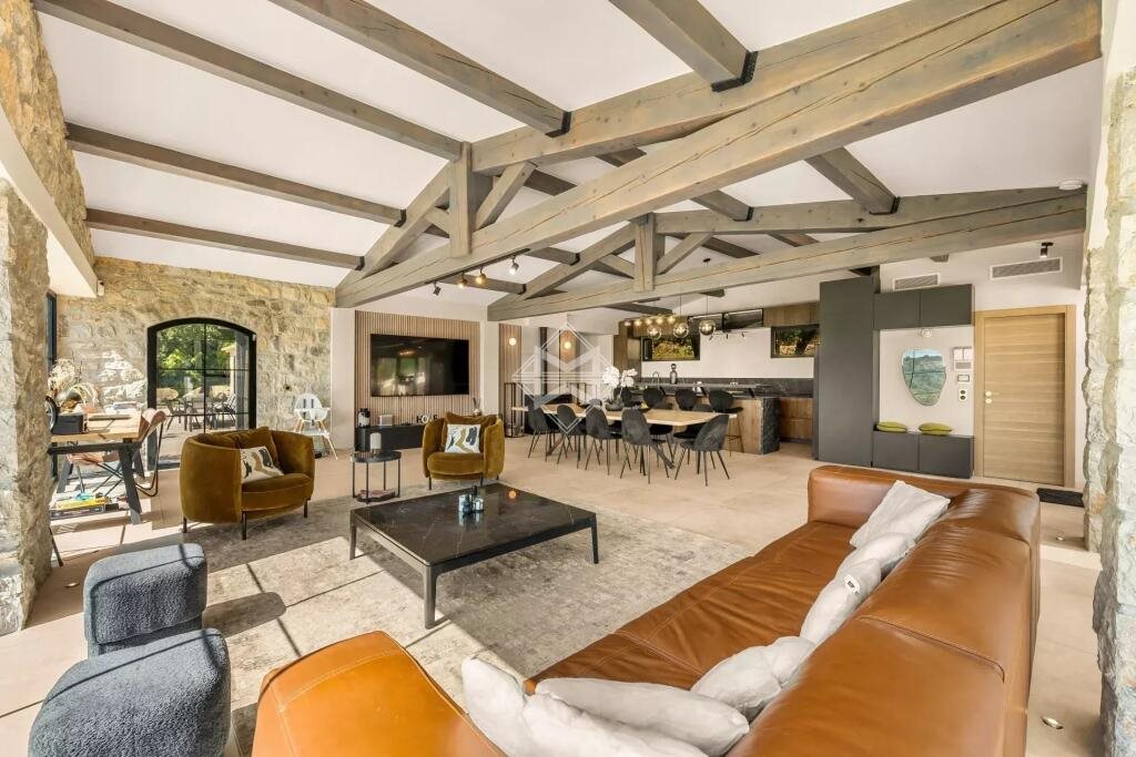 Maison à vendre, 289m², Valbonne
