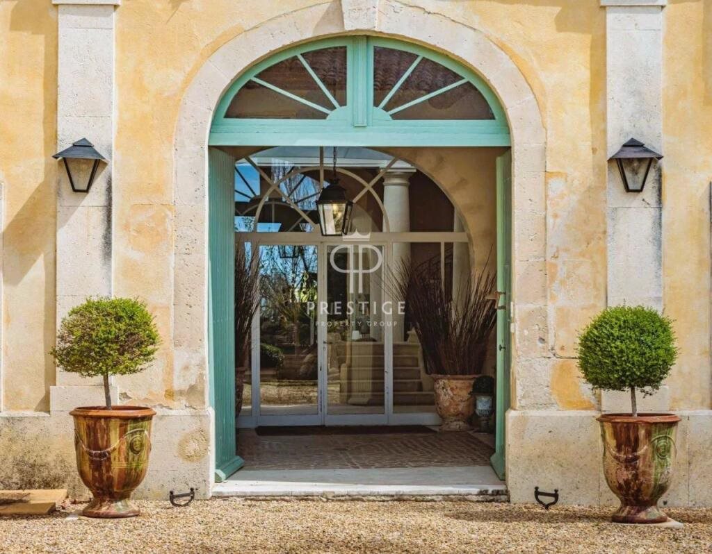 Maison à vendre, 920m², Arles