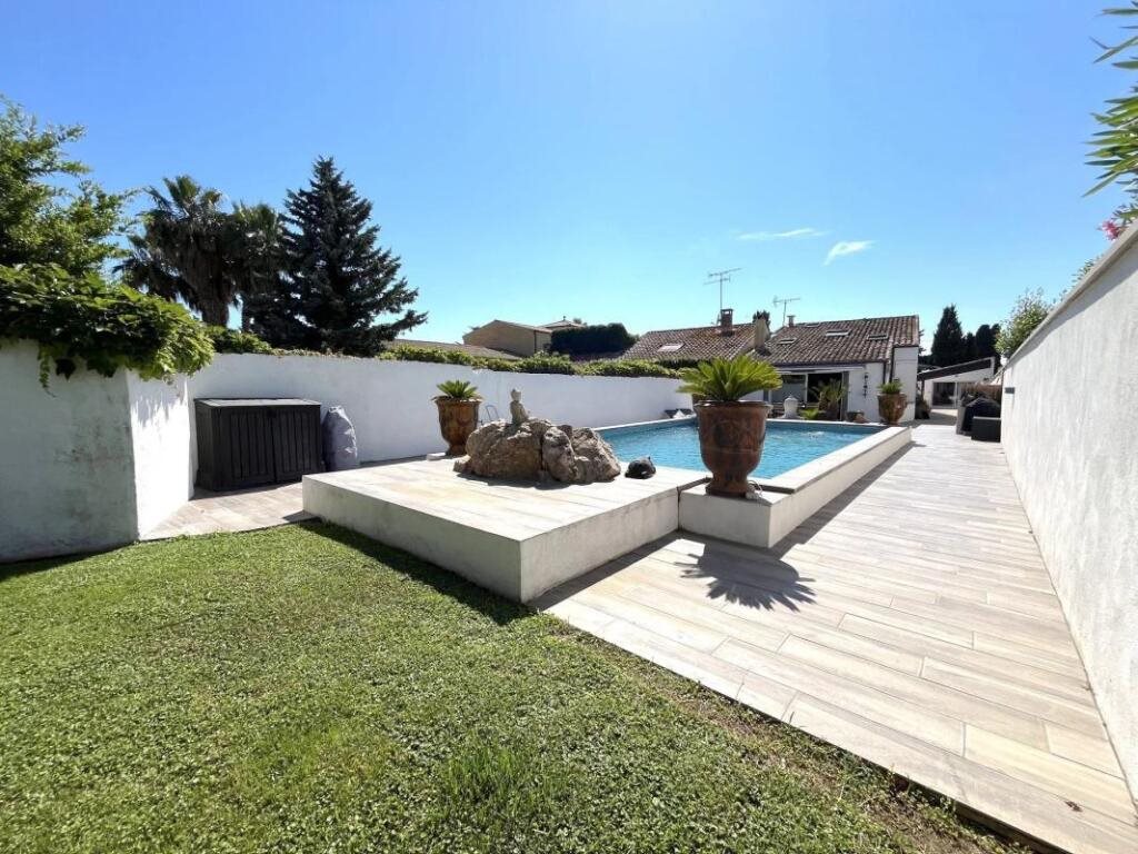 Maison à vendre, 193m², Vias