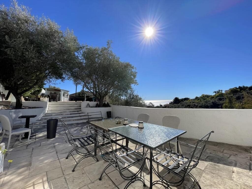 Maison à vendre, 4m², Vallauris