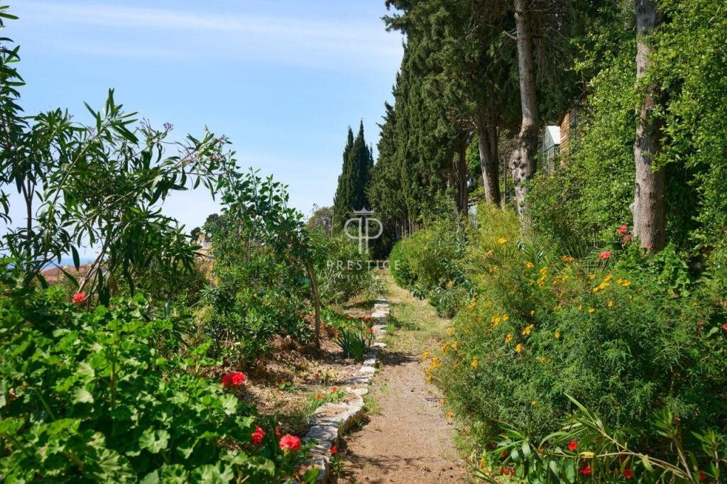 Maison à vendre, 385m², Menton