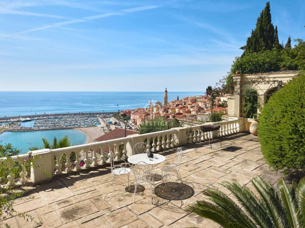 Maison à vendre, 385m², Menton