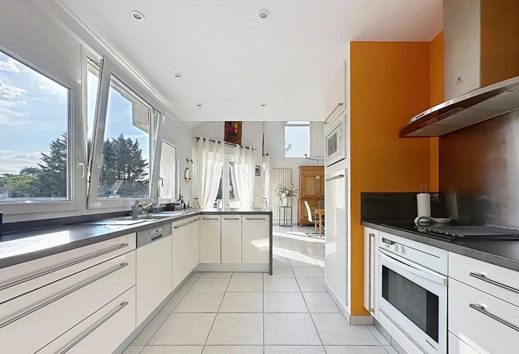Maison à vendre, 4m², Jullouville