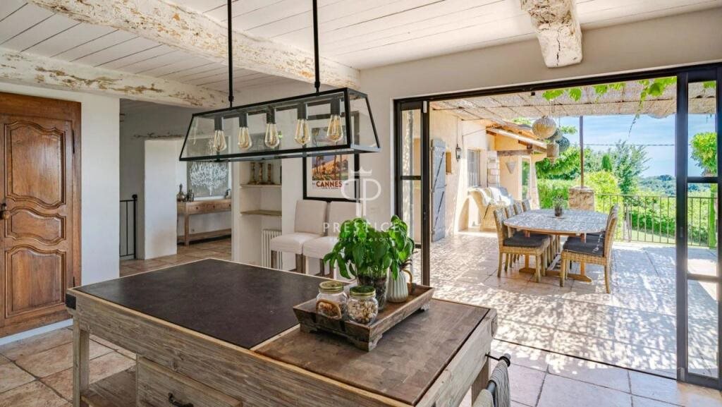 Maison à vendre, 284m², Grasse