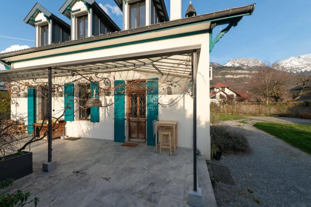 Maison à vendre, 255m², Menthon-Saint-Bernard