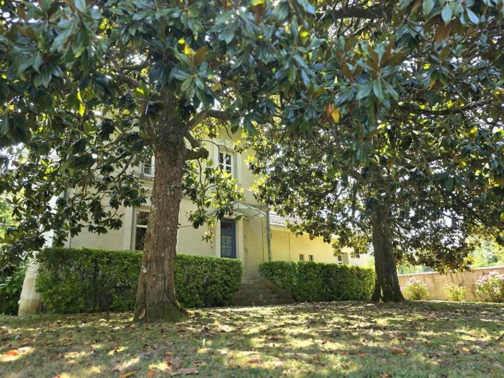 Maison à vendre, 207m², Saint-Léon-sur-l'Isle