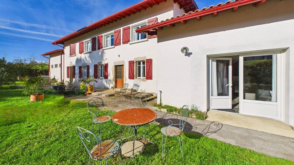 Maison à vendre, 9m², Guiche