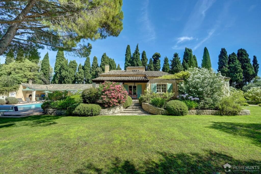 Maison à vendre, 300m², Saint-Rémy-de-Provence