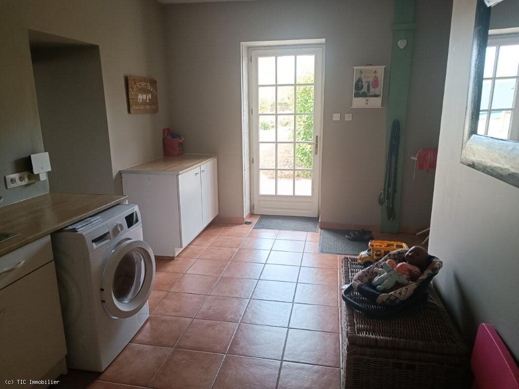 Maison à vendre, 3m², Civray