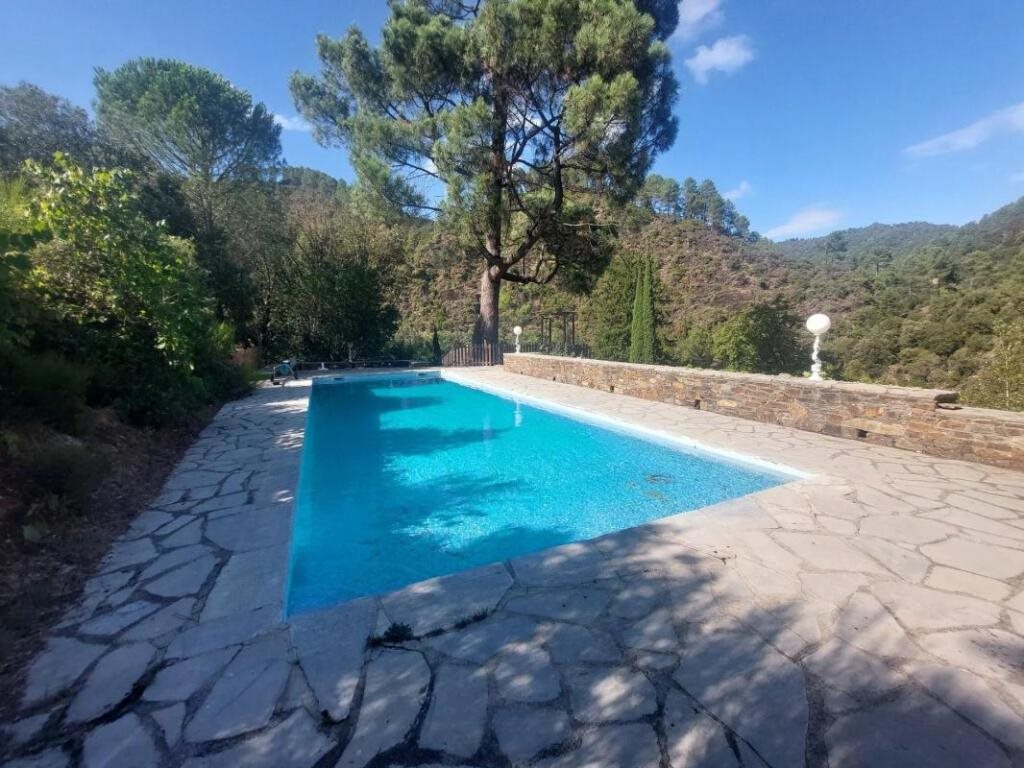 Maison à vendre, 196m², Saumane