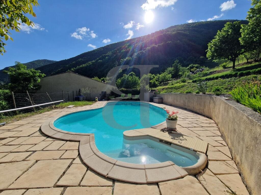 Maison à vendre, 114m², Nyons