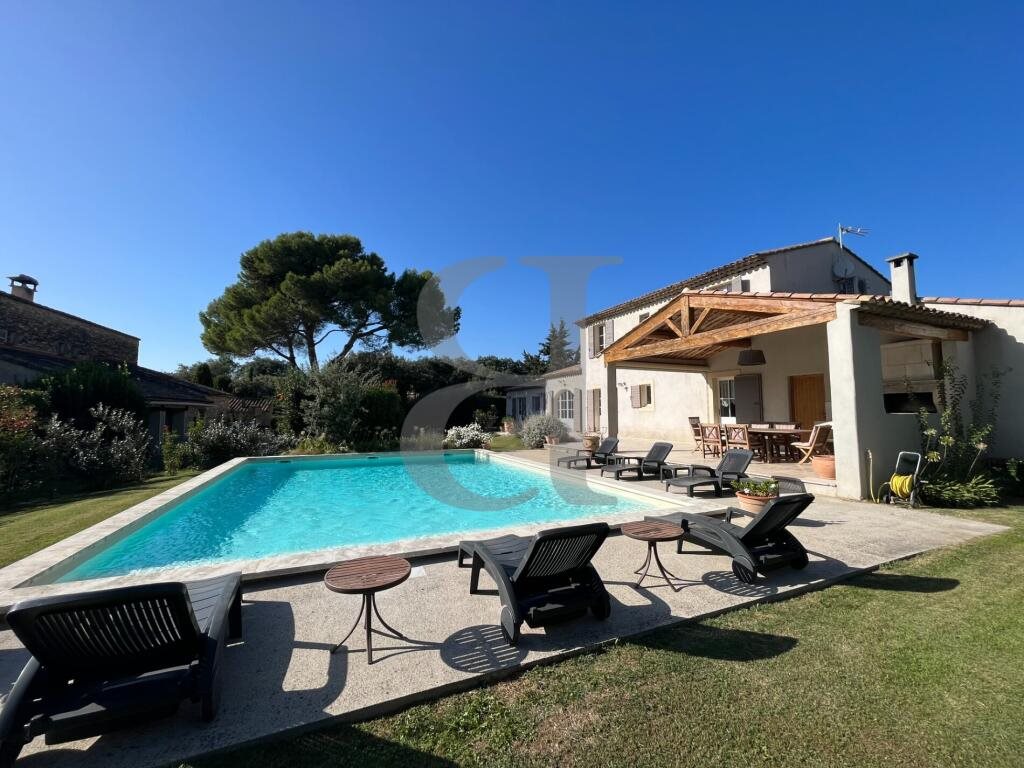 Maison à vendre, 169m², Pernes-les-Fontaines